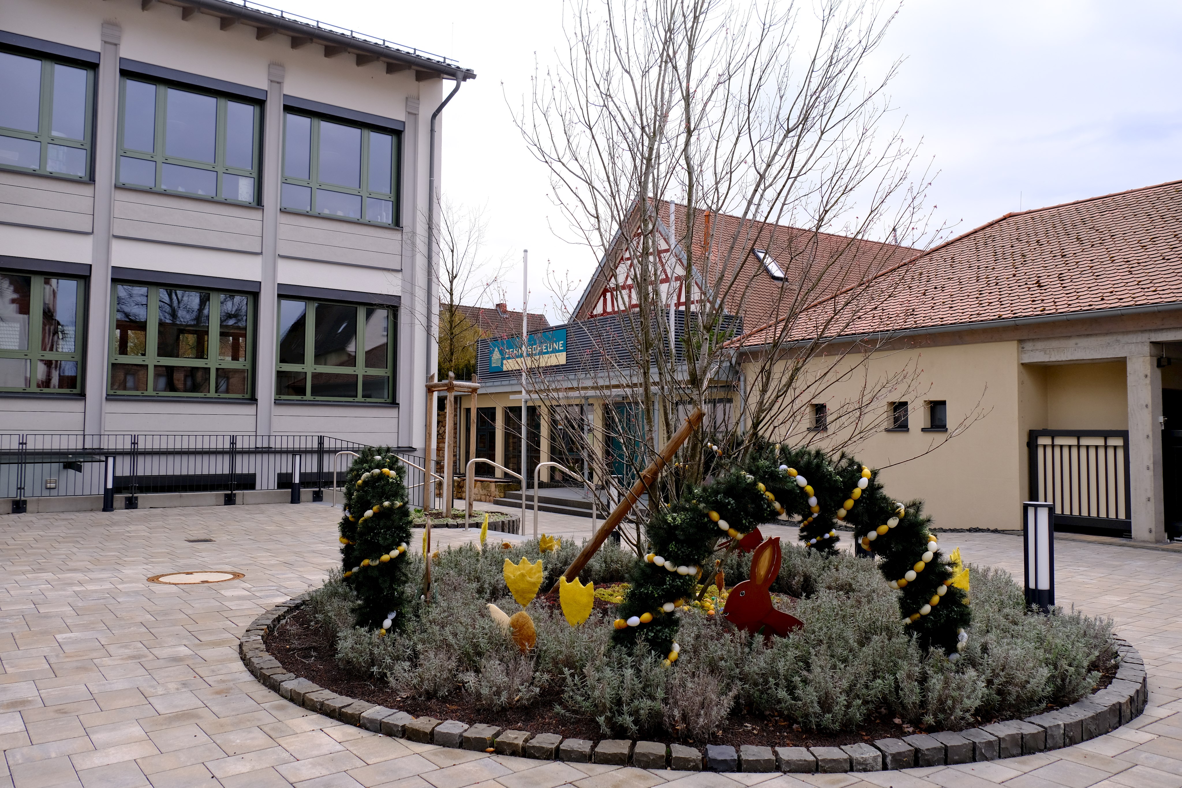 Bild_Osterschmuck Lesehof.jpg